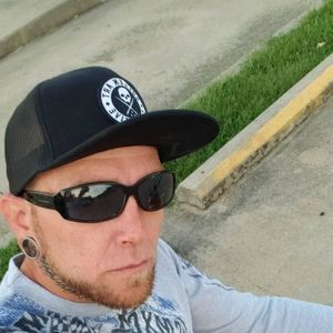 Meet your Posher, Bryon